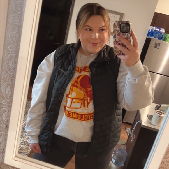 Meet your Posher, Karli - Picture 1 of 1